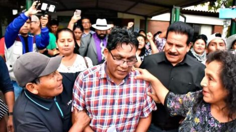 Héctor Arce agradece a la prensa por ayudarlo a recuperar su libertad