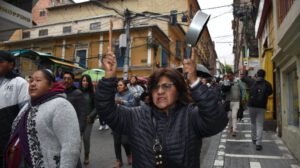 Crisis económica y de combustibles en La Paz