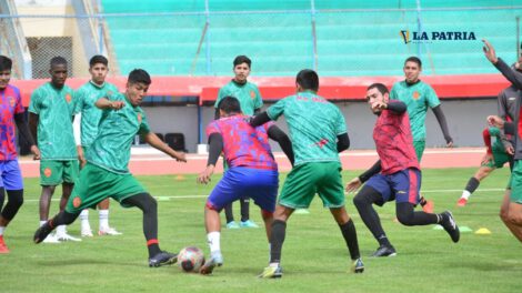 CDT Real Oruro se alista para enfrentar a Universitario en la Copa Simón Bolívar