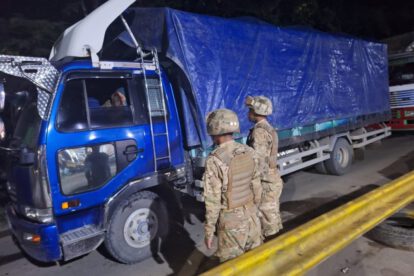 Camión con diésel incautado en Caranavi