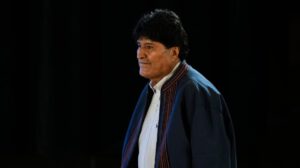 Evo Morales reunión a puerta cerrada para evaluar acciones legales