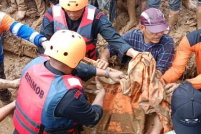 Corrimiento de tierra en Sumatra deja al menos 16 muertos