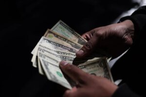 Reservas Internacionales de Bolivia estables según el BCB