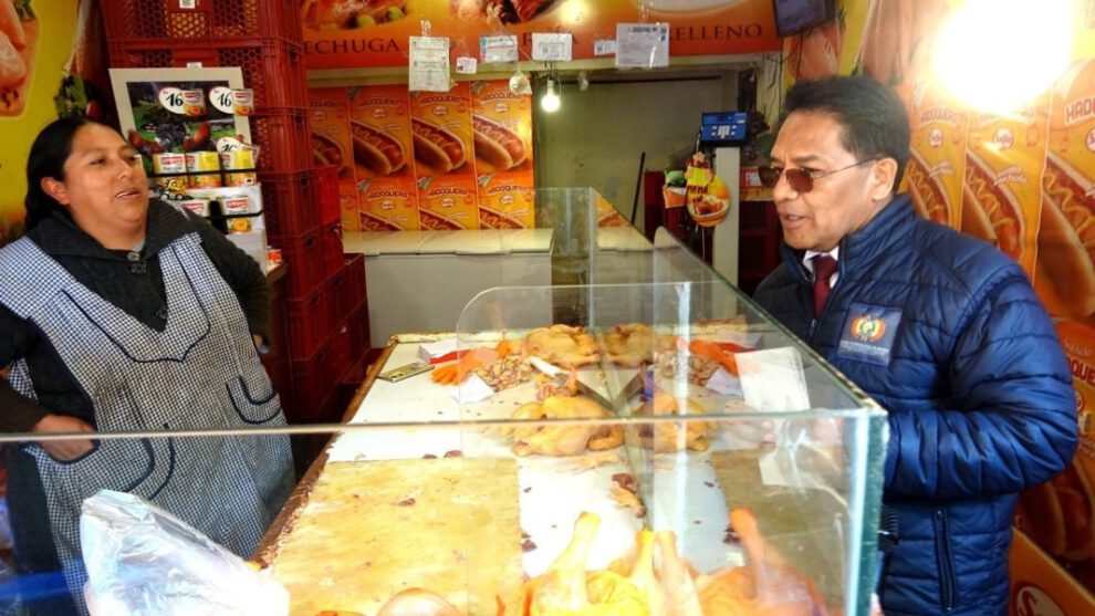 Control de calidad y precios en mercados por el viceministro Jorge Silva