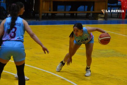 Carla Cruz baloncesto 3x3 en Juegos Bolivarianos