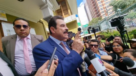 Habilitación de partido APB por Manfred Reyes Villa