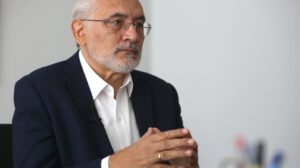 Crisis política en Bolivia según Carlos Mesa