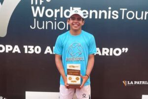 Santiago Lora campeón Arequipa Open