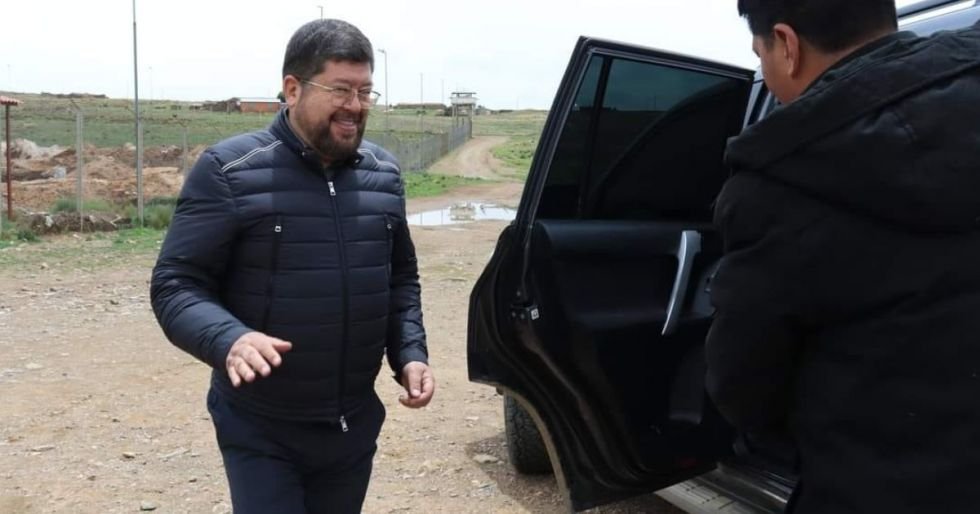 Unidad de la oposición entre Samuel Doria Medina y Luis Fernando Camacho