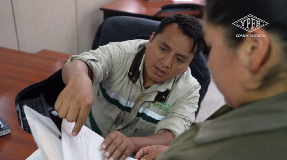 Ventanilla Única de Importación de Combustible en La Paz y Santa Cruz