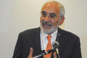 Carlos Mesa critica polarización y el socialismo del siglo XXI en Bolivia