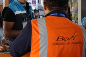 Sanciones a Boliviana de Aviación por falta de información sobre vuelos cancelados
