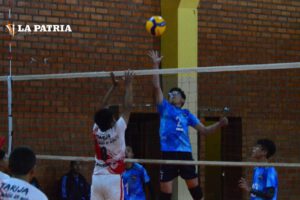 Oruro voleibol Sub-13 en el torneo nacional