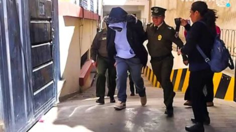 Detención de sargento policial por violación a menor