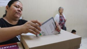Elecciones judiciales en Bolivia concluyen sin incidentes