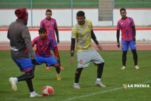CDT Real Oruro sigue con sus entrenamientos de cara al ascenso indirecto