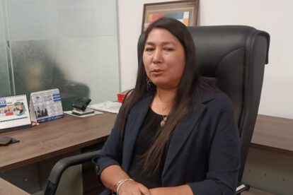 Crítica de Rosario García sobre el respaldo del FRI a Tuto Quiroga