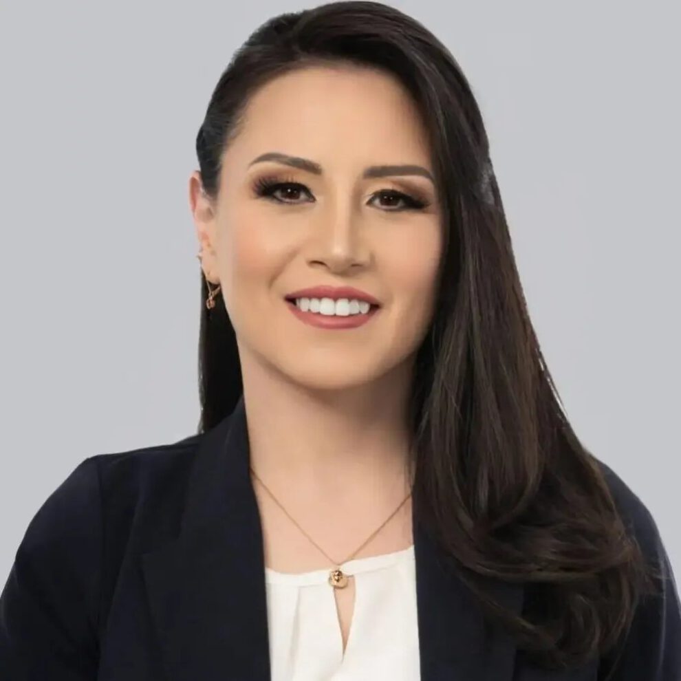 Paola Verónica Prudencio Candia, abogada destacada de Oruro
