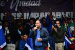 Repostulación de Arce y críticas sobre su gestión económica