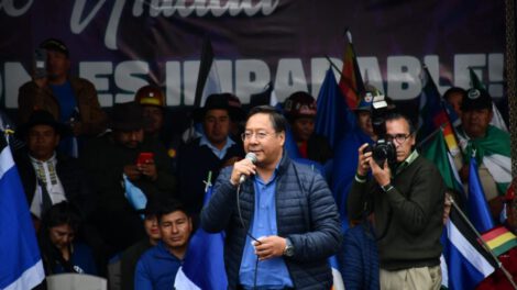 Repostulación de Arce y críticas sobre su gestión económica