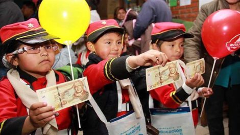 bono Juancito Pinto no cobrado por estudiantes