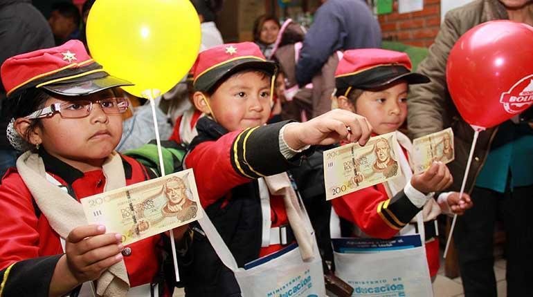 bono Juancito Pinto no cobrado por estudiantes