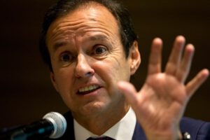 Tuto Quiroga propone el retorno de agencias internacionales para combatir el narcotráfico