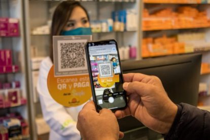 Códigos QR en transacciones financieras en Bolivia