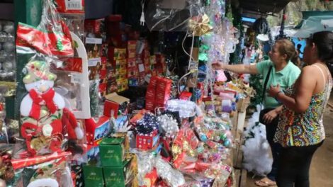 Aumento de precios en mercados antes de Nochebuena