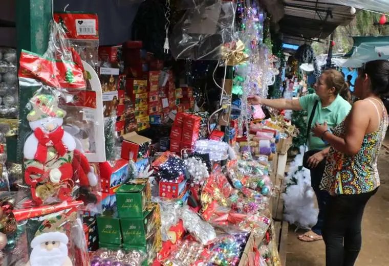 Aumento de precios en mercados antes de Nochebuena
