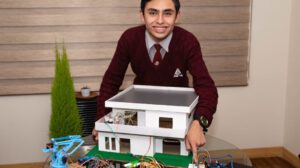 Brazo robótico 3D construido por estudiante