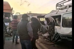 Accidente en carretera Oruro-La Paz deja tres muertos y cinco heridos