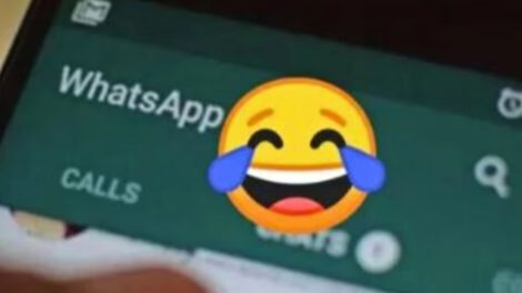 Día de Inocentes en WhatsApp