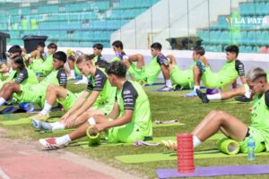 Selección boliviana Sub-20 entrenando para el Campeonato Sudamericano
