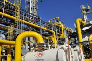 importación de combustible en Bolivia