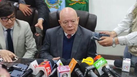 Padrón electoral biométrico en verificación por universidades