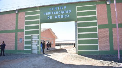 Hacinamiento en cárceles de Oruro
