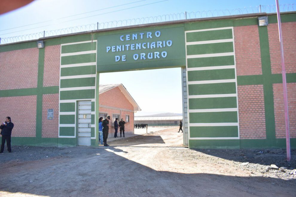 Hacinamiento en cárceles de Oruro