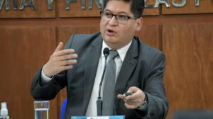 Ajustes al modelo económico de Bolivia