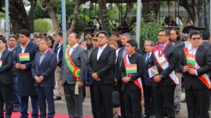 Unidad y paz en el Bicentenario de Bolivia