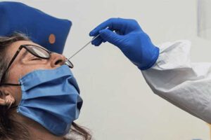 Reportan muertes por covid-19 en Santa Cruz y Beni