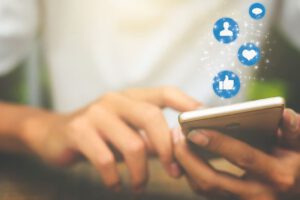 Meta libertad de expresión plena en sus plataformas