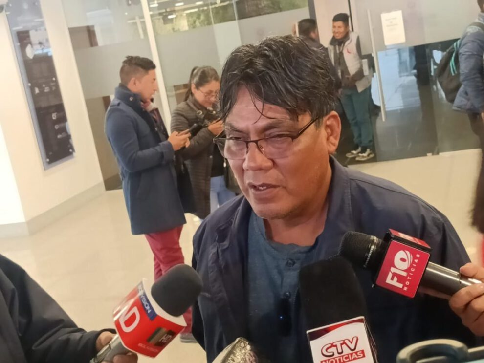 movilización del Pacto de Unidad en protesta por la crisis económica