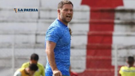 Daniel Farrar entrenador Aurora