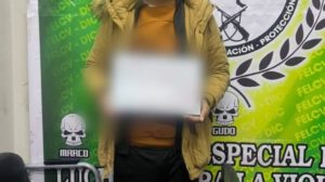 Baja de sargento por agresión a expareja en Oruro