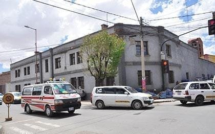 doble vía calle Velasco Galvarro