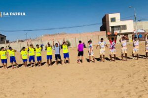Fútbol playa AFO en Oruro