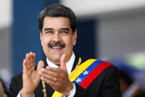 Luis Arce felicita a Nicolás Maduro por su tercer mandato