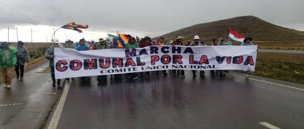 Marcha de sectores evistas hacia Calamarca