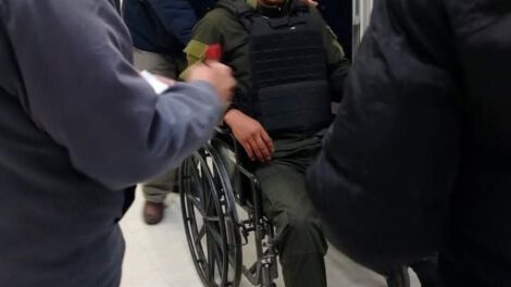 Emboscada a policías en camino a resguardar marcha evista